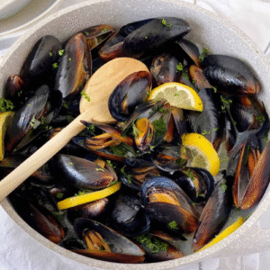 BLACK MUSSELS